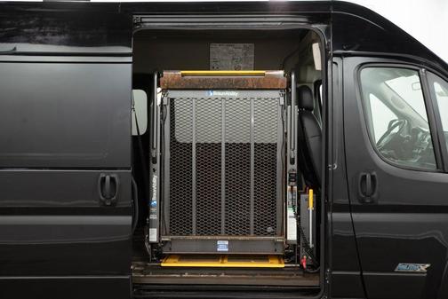 2019 RAM ProMaster 2500 Window Van High Roof