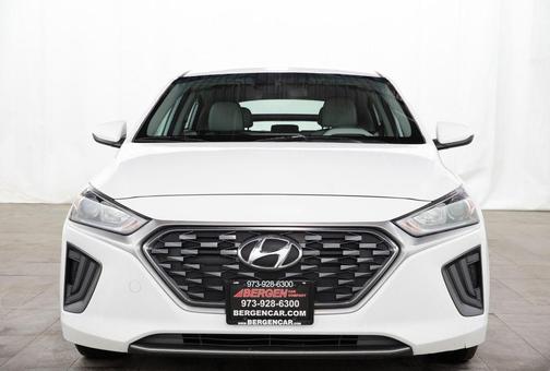 2020 Hyundai IONIQ Hybrid Blue