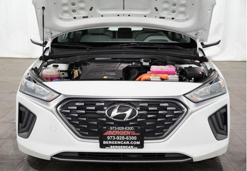 2020 Hyundai IONIQ Hybrid Blue