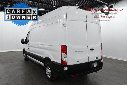 2022 Ford Transit-250 Base