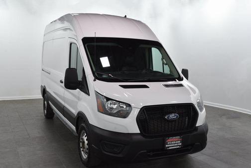2022 Ford Transit-250 Base