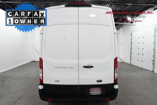 2022 Ford Transit-250 Base