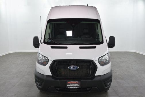 2022 Ford Transit-250 Base
