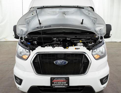 2024 Ford Transit-350 XLT