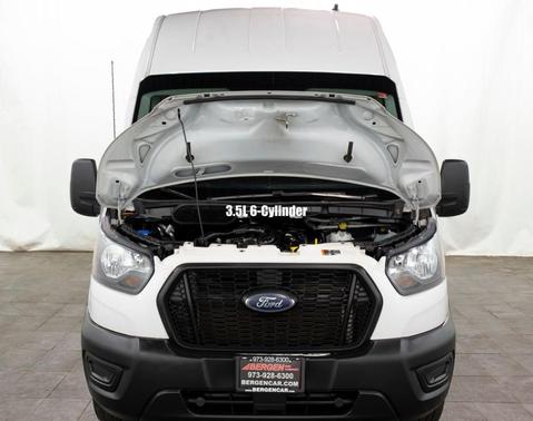2022 Ford Transit-250 Base