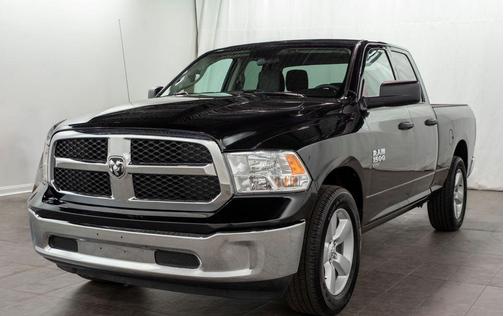 2024 RAM 1500 Classic SLT