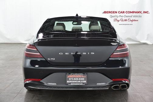 2023 Genesis G70 2.0T