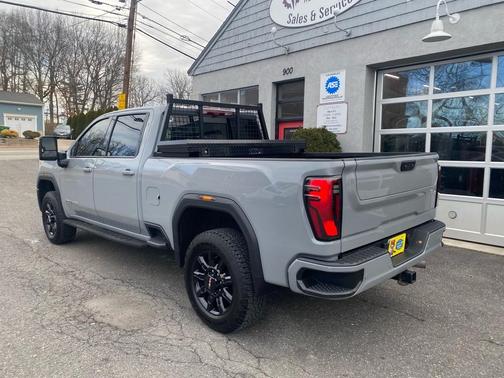 2024 GMC Sierra 2500 AT4