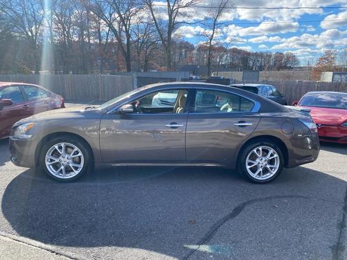 2012 Nissan Maxima SV