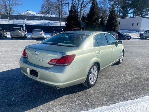2008 Toyota Avalon XL