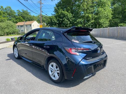 2022 Toyota Corolla Hatchback SE