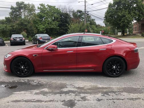 2017 Tesla Model S 75D