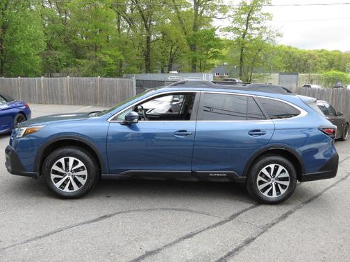 Abyss Blue Pearl 2020 Subaru Outback Premium