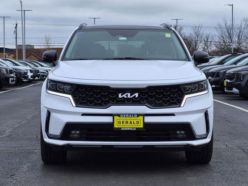 Glacial White Pearl 2022 Kia Sorento SX