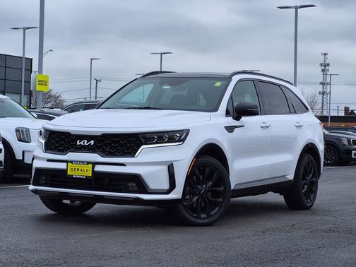 Glacial White Pearl 2022 Kia Sorento SX