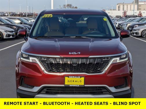 2023 Kia Carnival LX