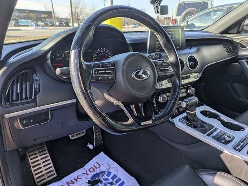 2018 Kia Stinger GT1