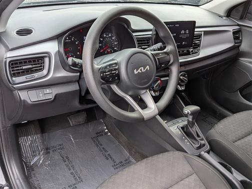 2022 Kia Rio LX