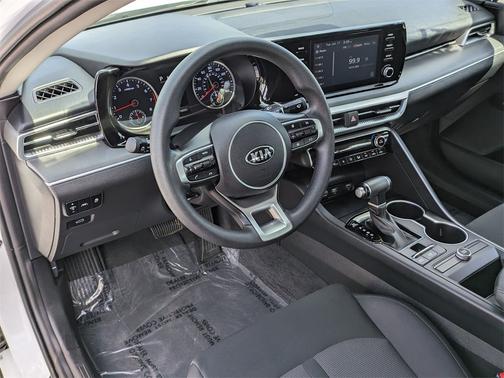 2021 Kia K5 LXS