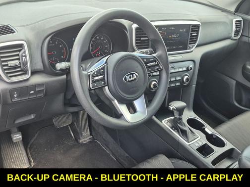 Pacific Blue 2022 Kia Sportage LX