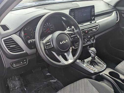 2022 Kia Seltos LX
