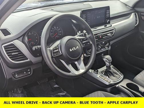 2022 Kia Seltos LX