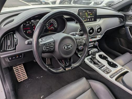 2020 Kia Stinger GT1