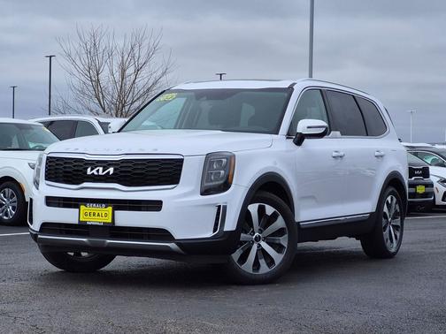 Glacial White Pearl 2022 Kia Telluride EX