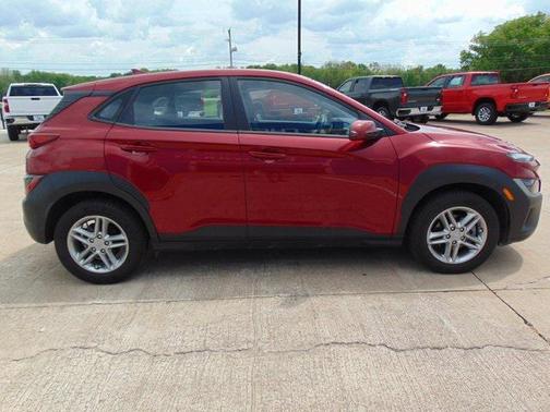 2023 Hyundai KONA SE