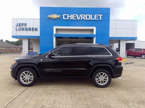 2017 Jeep Grand Cherokee Laredo