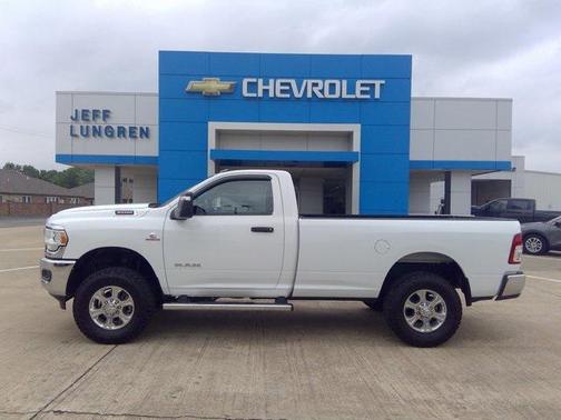 2023 RAM 3500 Big Horn Regular Cab 4x4 8' Box