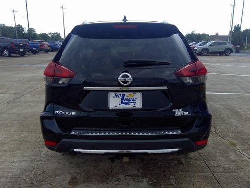 2020 Nissan Rogue SL
