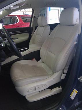 2022 Buick Enclave FWD Premium