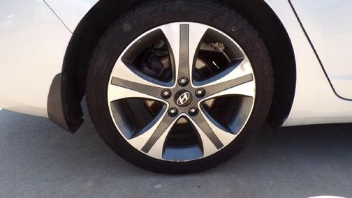 2015 Hyundai ELANTRA Sport