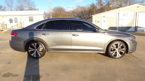 2021 Volkswagen Passat 2.0T SE