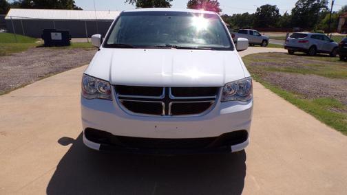 Bright White Clearcoat 2016 Dodge Grand Caravan SXT