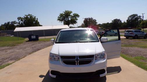 Bright White Clearcoat 2016 Dodge Grand Caravan SXT
