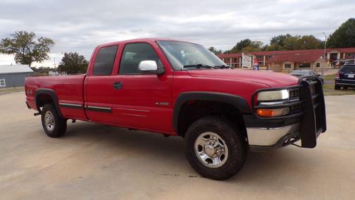 2000 Chevrolet Silverado 2500 LS Extended Cab