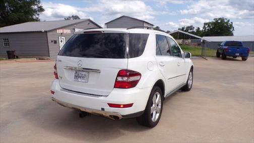 2010 Mercedes-Benz M-Class 350