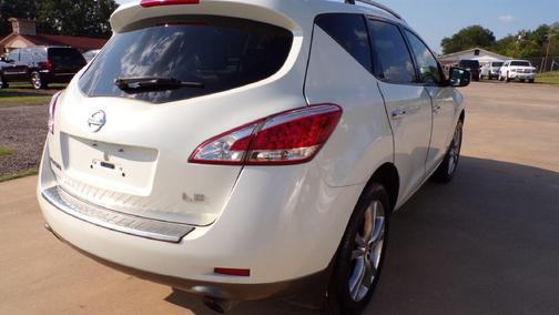 2011 Nissan Murano LE