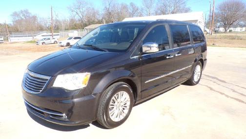Mocha Java Pearlcoat 2015 Chrysler Town & Country Touring-L