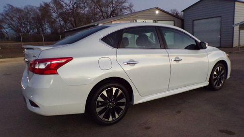 2016 Nissan Sentra SR