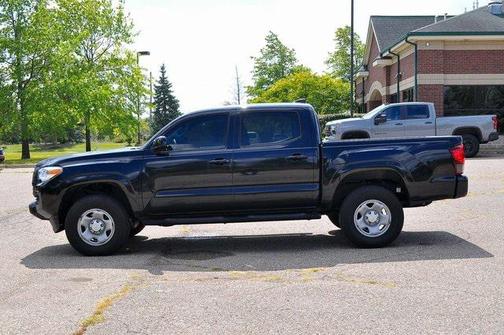 2022 Toyota Tacoma SR