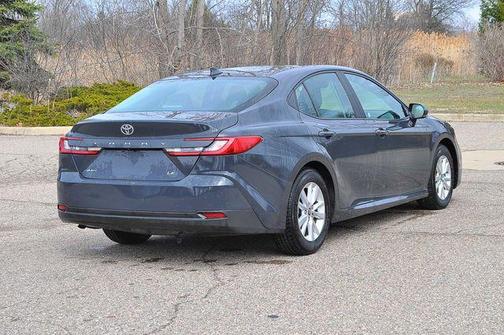 Underground 2025 Toyota Camry LE