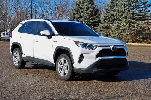 2021 Toyota RAV4 Hybrid XLE