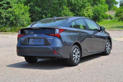 2019 Toyota Prius LE