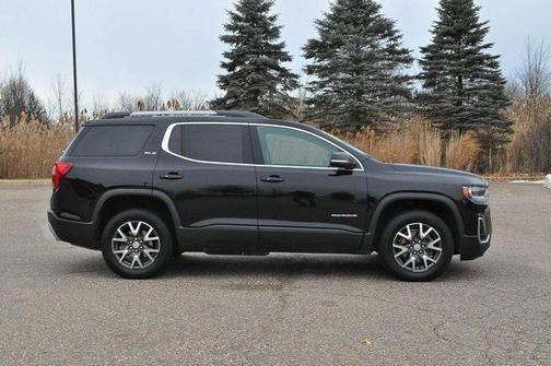 2022 GMC Acadia AWD SLE