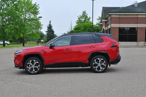 2024 Toyota RAV4 Prime XSE
