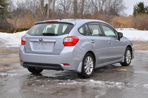 2014 Subaru Impreza 2.0i Premium