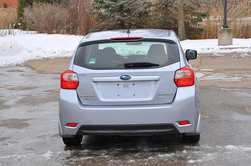 2014 Subaru Impreza 2.0i Premium